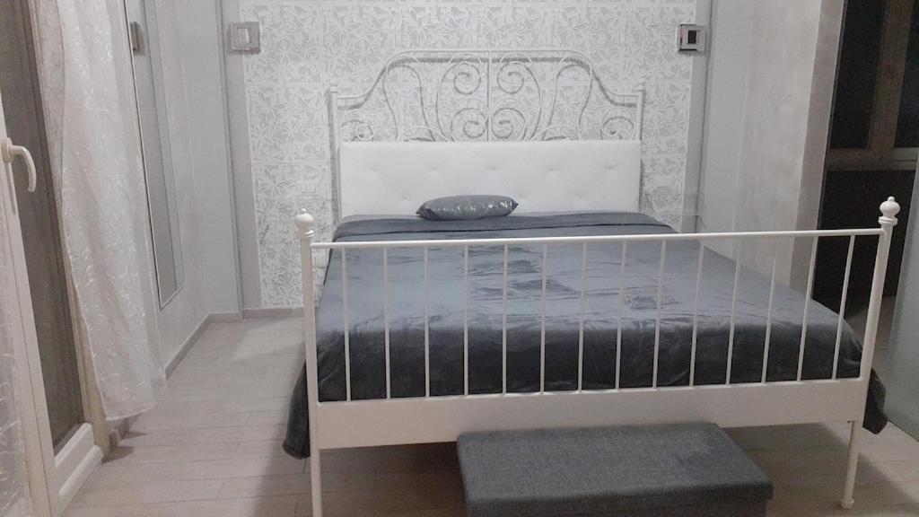 Rosilienza Suites Private Spa, Patio Garden Free Trasfer To & From Airport Fiumicino Eksteriør bilde